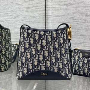 Dior Women Small Dior Médaillon Bucket Bag Blue Dior Oblique Jacquard M1531QTZQ