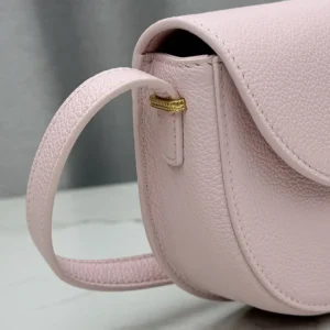 Dior Women Small Dior Médaillon Flap Bag Rose Tendre Grained Calfskin M3919QDWP