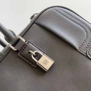 Loewe Unisex Panta Amazona 31 Cropped Bag in Shiny Calfskin A039N31X02