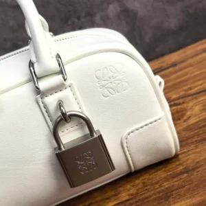Loewe Women Amazona 23 Cropped Bag in Shiny Calfskin A039N23X07