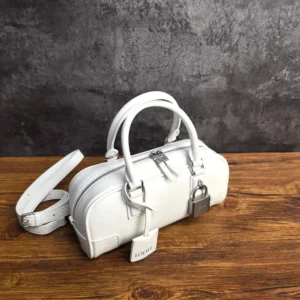 Loewe Women Amazona 23 Cropped Bag in Shiny Calfskin A039N23X07