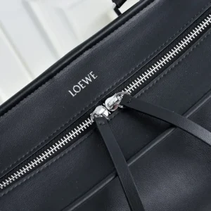 Loewe Women Large Amazona 180 Bag in Soft Calfskin-Black A039ASRX02