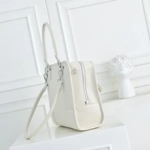 Loewe Women Large Amazona 180 Bag in Soft Calfskin-White A039ASRX02