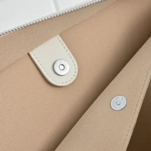 Loewe Women Large Amazona 180 Bag in Soft Calfskin-White A039ASRX02
