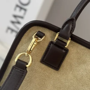 Loewe Women Small Amazona 180 Bag in Suede-Oro/Chocolat A039AS0X01