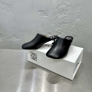 Loewe Women Toy Mule in Goatskin-Black L814379X28