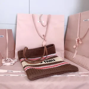 Miu Miu Women Raffia-Effect Woven Tote Bag-Tobacco/Strawberry/Natural 5BG248