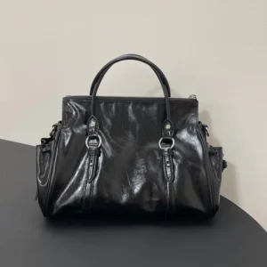 Miu Miu Women Shiny Leather Handbag-Black 5BA3282A44