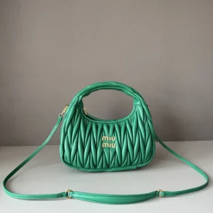 Miu Miu Women Wander Matelassé Nappa Leather Hobo Bag-Green 5BC125