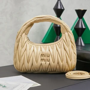 Miu Miu Women Wander Matelassé Nappa Leather Hobo Bag-Soy Green
