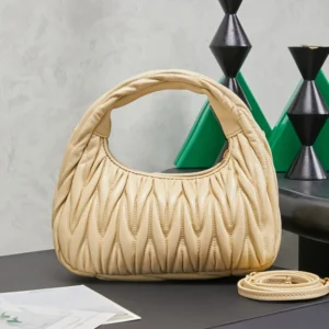 Miu Miu Women Wander Matelassé Nappa Leather Hobo Bag-Soy Green