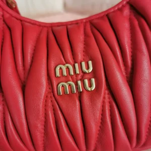 Miu Miu Women Wander Matelassé Nappa Leather Hobo Mini-Bag-Red 5BP078Miu Miu Women Wander Matelassé Nappa Leather Hobo Mini-Bag-Red 5BP078
