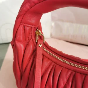 Miu Miu Women Wander Matelassé Nappa Leather Hobo Mini-Bag-Red 5BP078