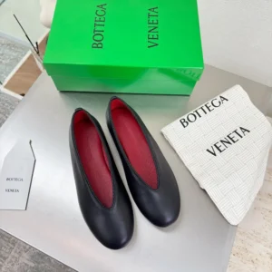 Bottega Veneta Women Rosa Ballerina-Black 837886VBSD01000