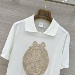Dior Women Dioriviera Dior Médaillon Short-Sleeved Sweater Ecru Silk Knit 644S10A6876