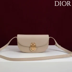 Dior Women Small Dior Médaillon Flap Bag Trench Grained Calfskin M3919QDWP