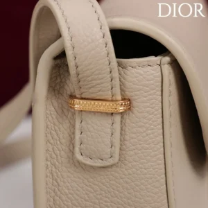 Dior Women Small Dior Médaillon Flap Bag Trench Grained Calfskin M3919QDWP