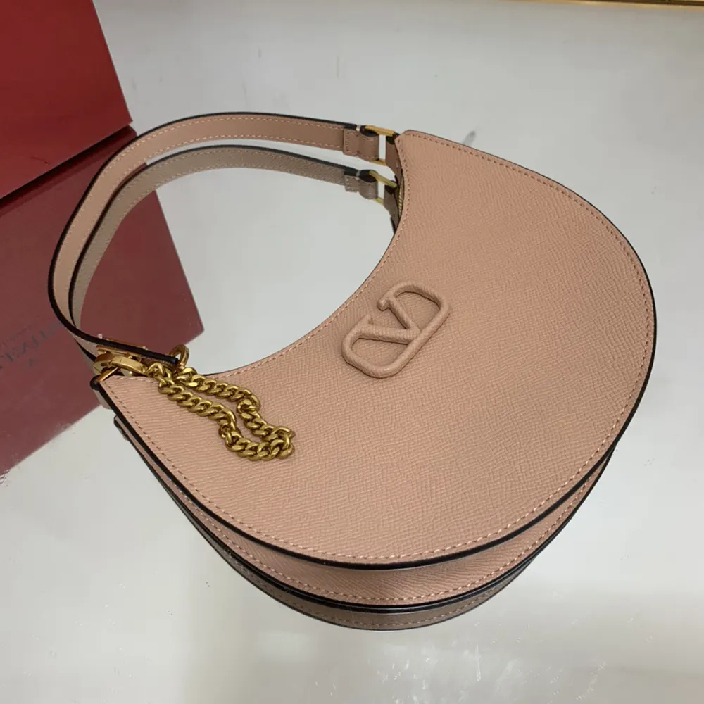 Valentino Women VLogo Signature Mini Hobo Bag in Grainy Calfskin-Pink 6 Valentino Women VLogo Signature Mini Hobo Bag in Grainy Calfskin-Pink - Image 6