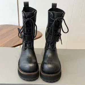 Balenciaga Men Venom Lace-Up Bootie in Black Calfskin 873427WB