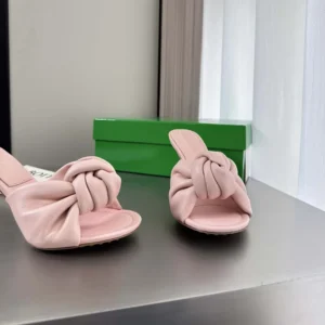 Bottega Veneta Women Cherry Mule in Supple Nappa Leather-Blush 868229VB