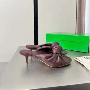 Bottega Veneta Women Cherry Mule in Supple Nappa Leather-Deep Mahogany 868225VB