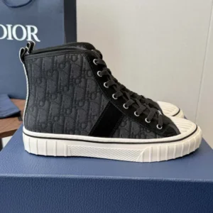 Dior Unisex Hooper High-Top Sneaker White Canvas and Navy Blue Suede Calfskin
