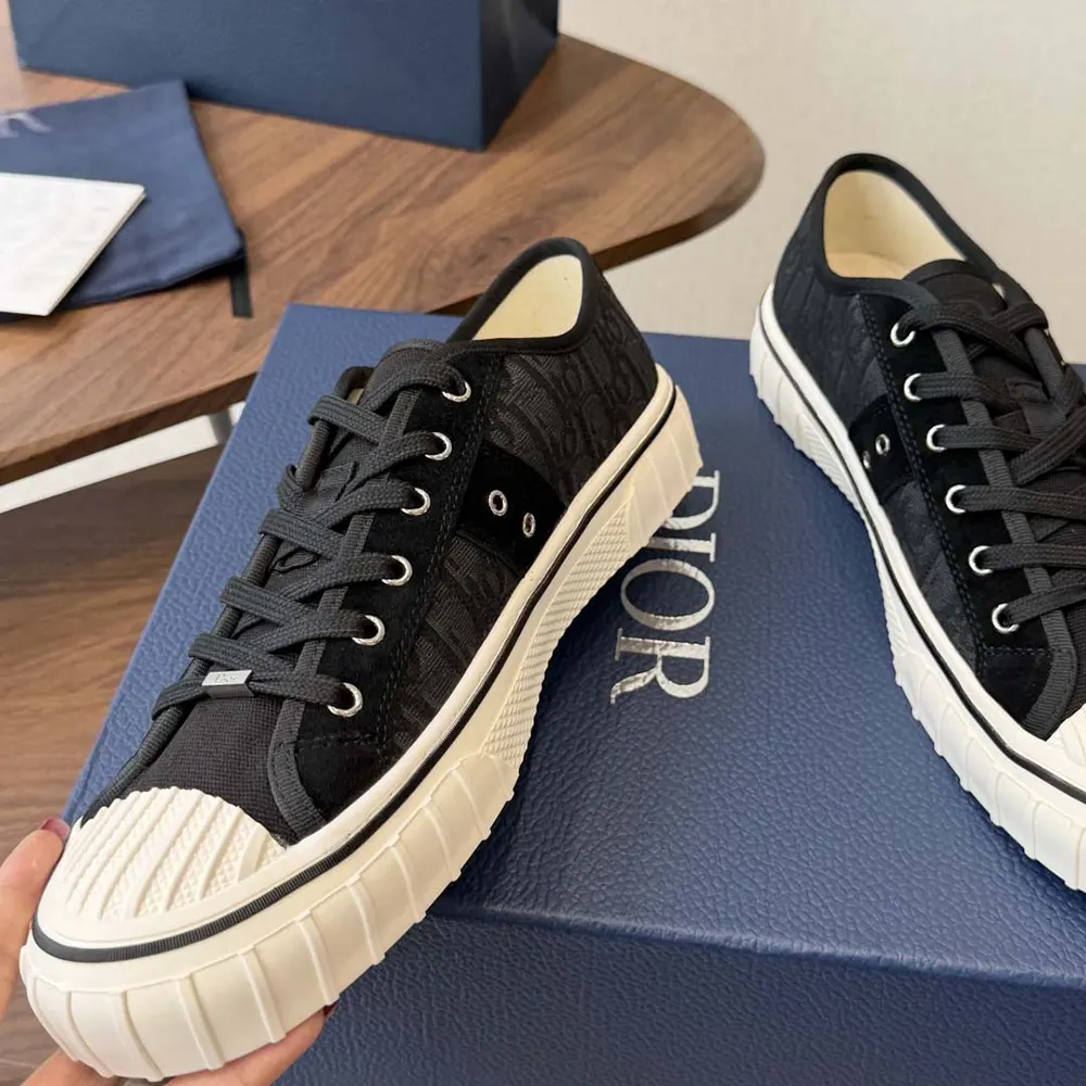Dior Unisex Hooper Low-Top Sneaker Black Dior Oblique Jacquard and Black Suede Calfskin 5 Dior Unisex Hooper Low-Top Sneaker Black Dior Oblique Jacquard and Black Suede Calfskin