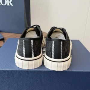 Dior Unisex Hooper Low-Top Sneaker Black Dior Oblique Jacquard and Black Suede Calfskin