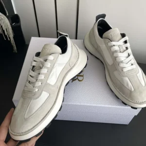 Dior Unisex Squash Sneaker Dior Gray Suede Calfskin and White Technical Fabric