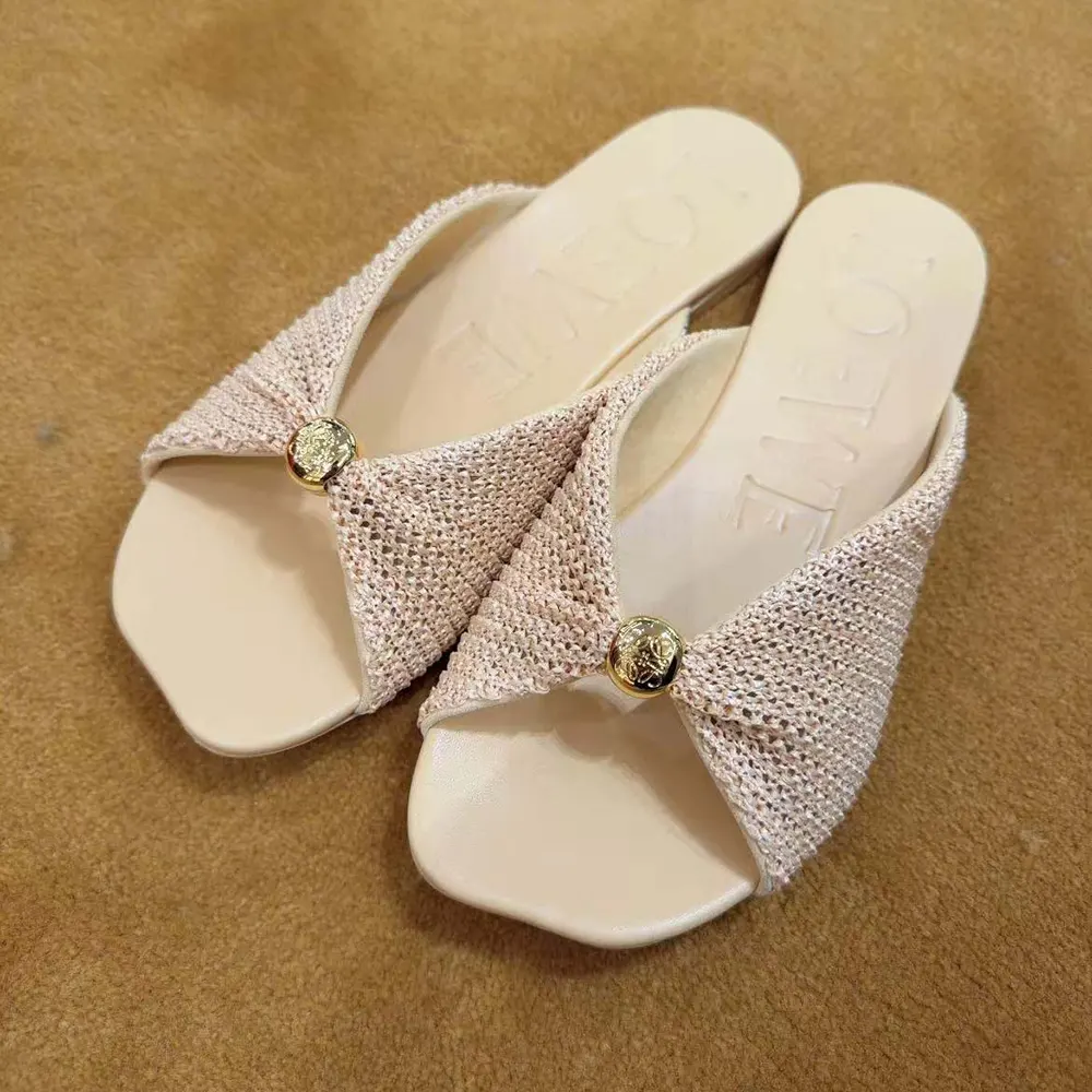 Loewe Women Pebble Soft Slide in Raffia-effect Fabric LLPF465X01