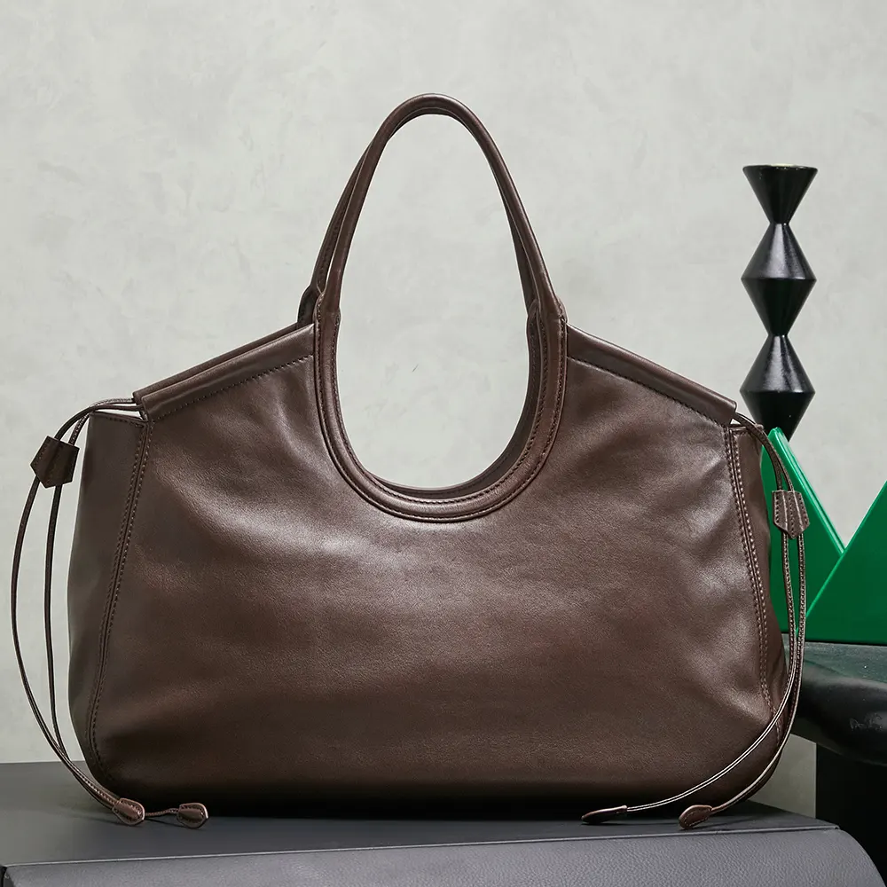 Miu Miu Women Ivy Nappa Leather Shopping Bag-Briarwood