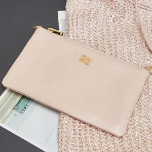 Miu Miu Women Ivy Sequin Mesh Bag Powder Pink 5BG231