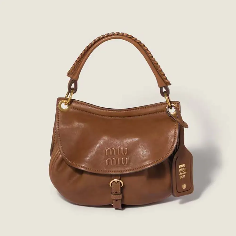  How Can You Choose a Designer Bag That Really Fits Your Lifestyle?