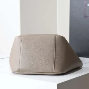 Saint Laurent YSL Women Le 5 À 7 Baby Bea In Grained Leather-Light Cumin