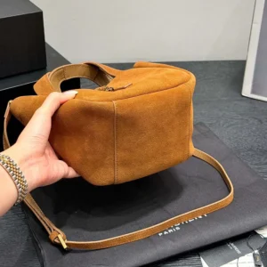 Saint Laurent YSL Women Le 5 À 7 Baby Bea In Suede Brown