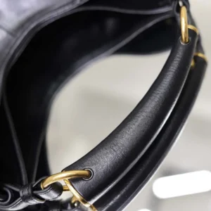 Saint Laurent YSL Women Mombasa Small In Leather-Rouge Cabernet