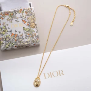 Dior Women Médaillon Necklace Gold-Finish Metal and Crystals