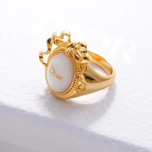 Dior Women Médaillon Ring Gold-Finish Metal and White Mother-of-Pearl