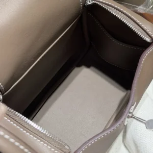 Hermes Women Lindy II Mini Bag in Swift Calfskin