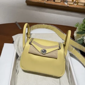 Hermes Women Lindy II Mini Bag in Swift Calfskin