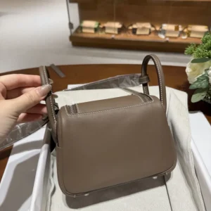 Hermes Women Lindy II Mini Bag in Swift Calfskin