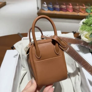 Hermes Women Lindy II Mini Bag in Swift Calfskin H085957CK