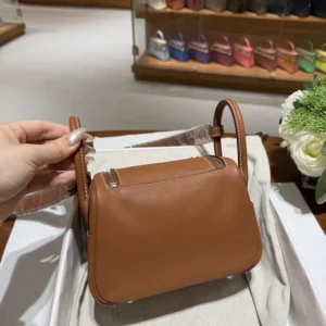 Hermes Women Lindy II Mini Bag in Swift Calfskin H085957CK