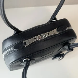 Miu Miu Women Vivant Nappa Leather Bag Black 5BB200