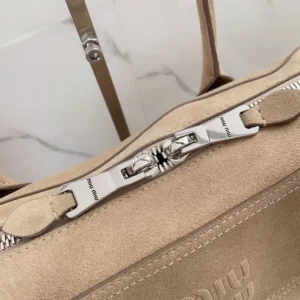 Miu Miu Women Vivant Suede Bag Ecru 5BB195