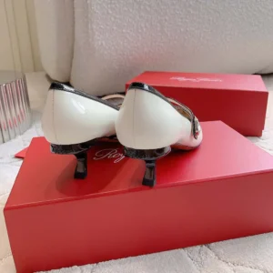 Roger Vivier Women Mary Jane Virgule 55 Mules in Patent Leather-White