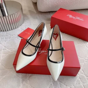 Roger Vivier Women Mary Jane Virgule 55 Mules in Patent Leather-White