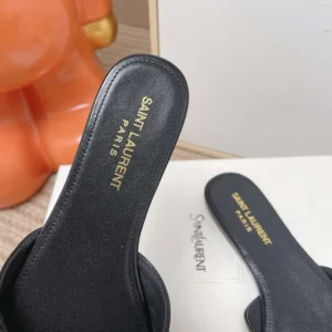 Saint Laurent YSL Women Babylone Slides In Smooth Leather Black