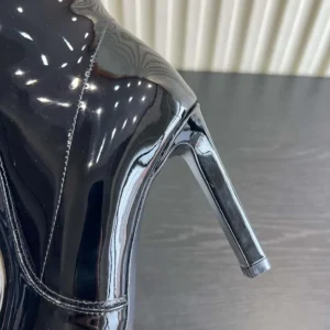 Saint Laurent YSL Women Francoise Boots In Smooth Leather Black