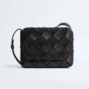 Bottega Veneta Unisex Diago in Smooth Intreccio Leather-Black
